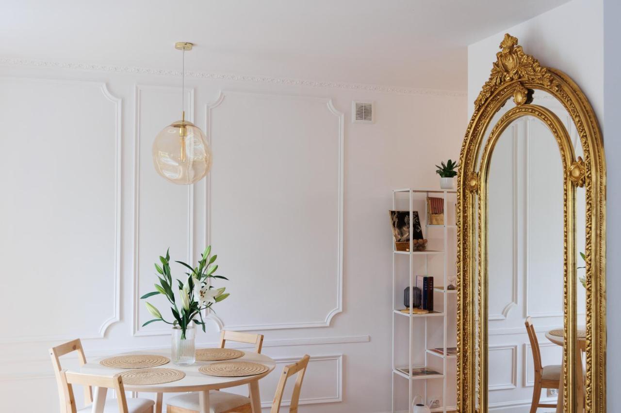 Maison Bruehl - Apartamenty Przy Ogrodzie Saskim Варшава Екстер'єр фото