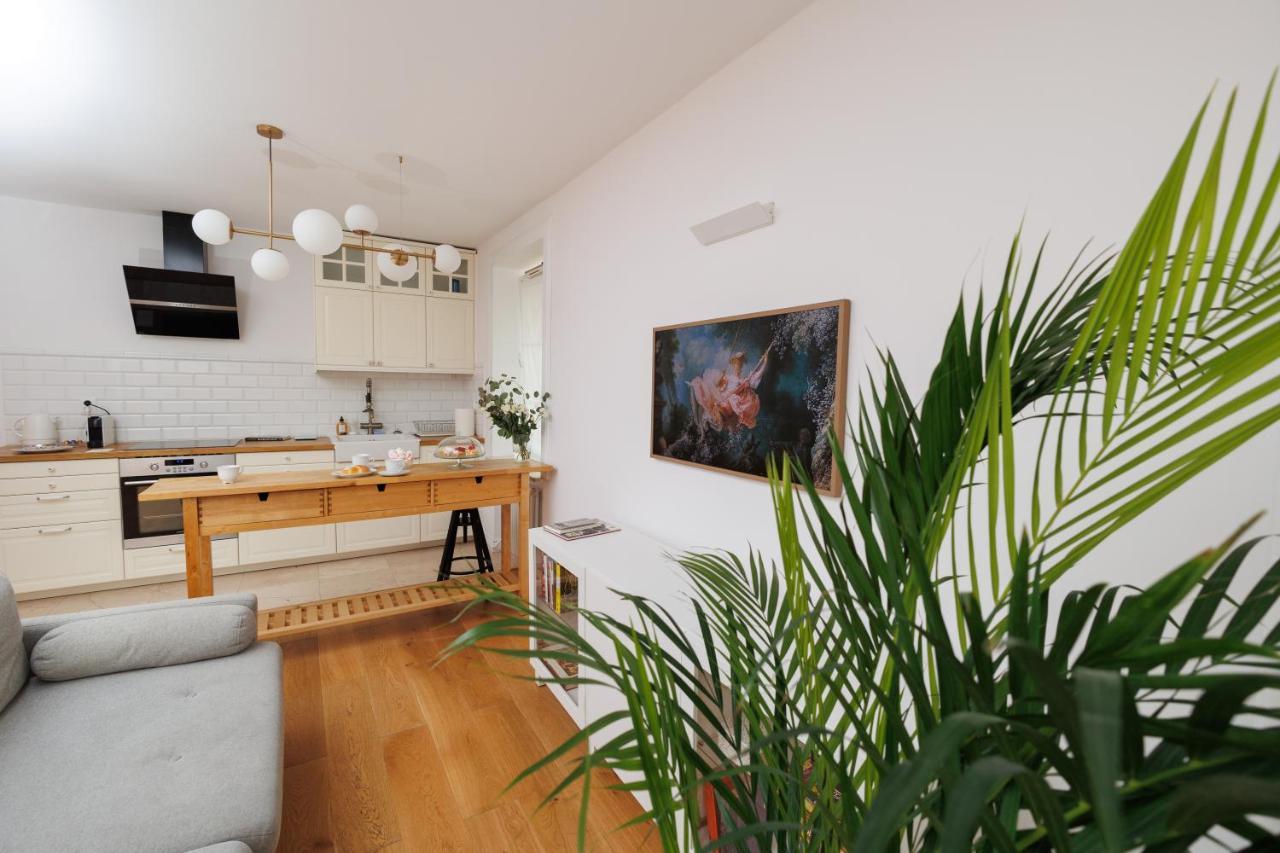 Maison Bruehl - Apartamenty Przy Ogrodzie Saskim Варшава Екстер'єр фото